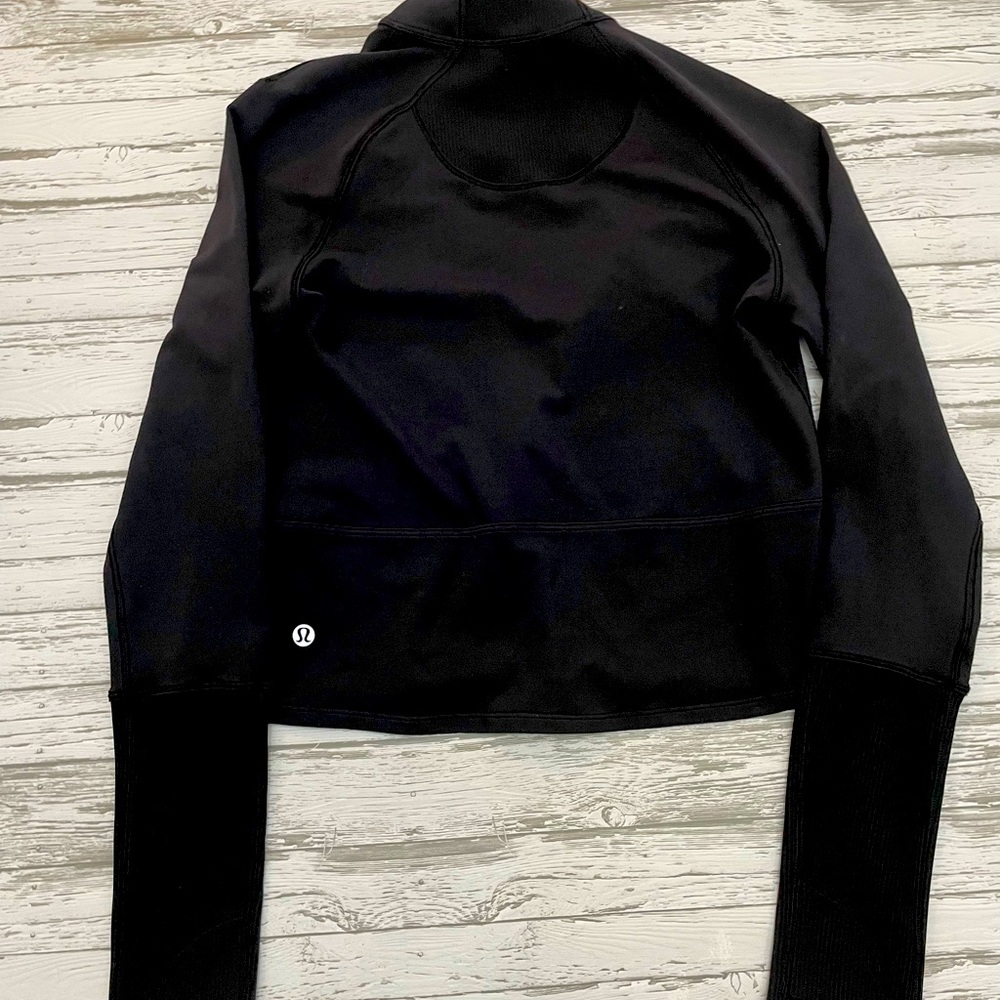 Lulu cropped workout jacket